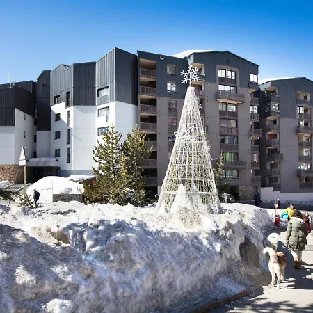 Apartment Les Cimes De Caron-3 By Interhome *