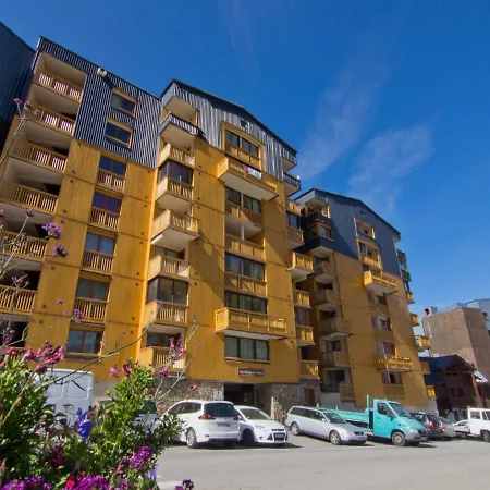 Les Cimes De Caron-3 By Interhome *